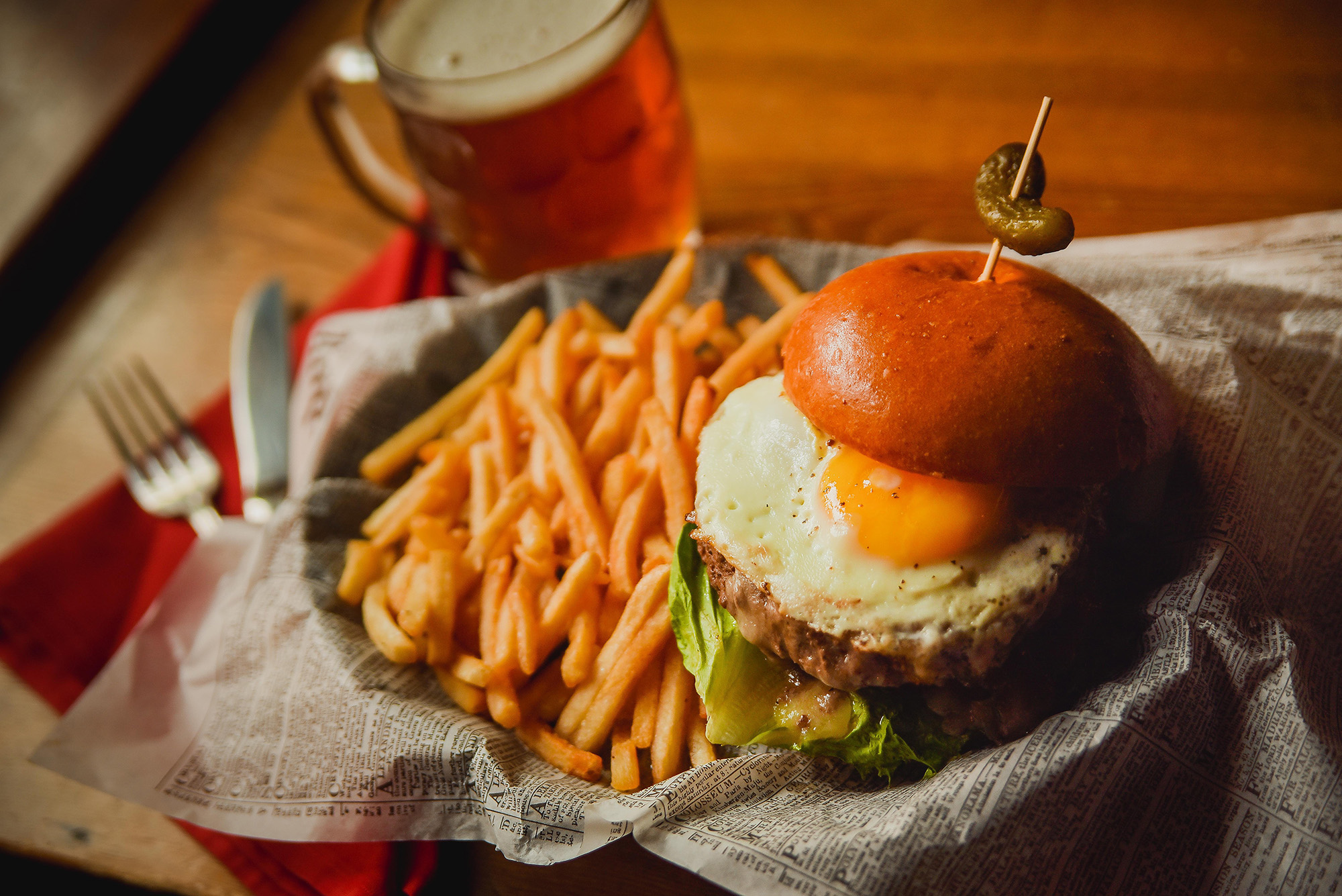 lunch-dinner-the-olde-english-pub-downtown-albany-ny